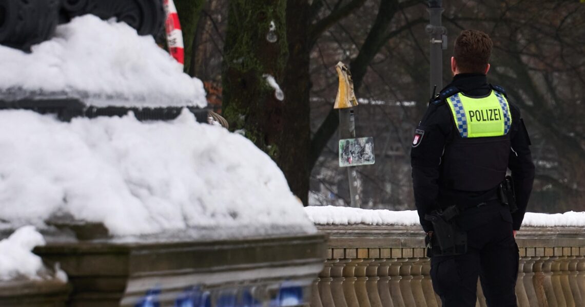 Новини світу - Підрив посилок: в Німеччині затримали українців, завербованих Росією